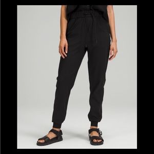 Stretch high-rise jogger full length lululemon size 12